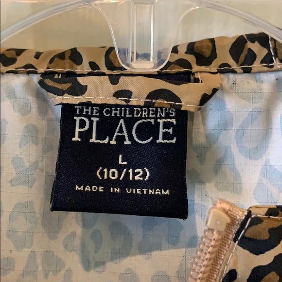 The Children’s Place nylon hoodie - Picture 3 of 6